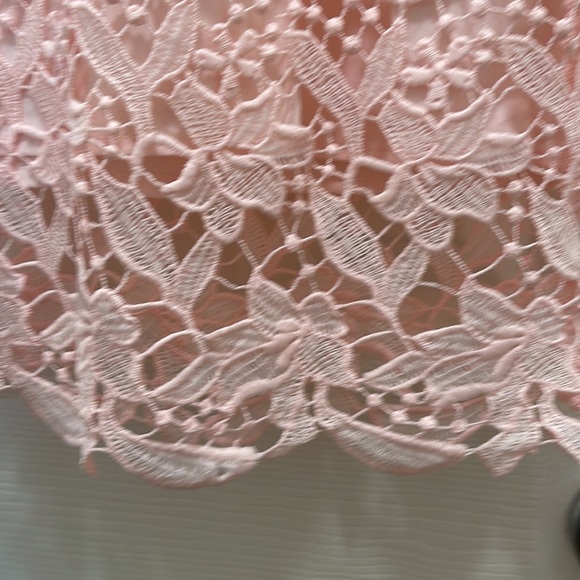 Beautiful white and pink dress 2x$ 40 - Picture 4 of 9